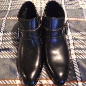 Mens size 9 dressboot